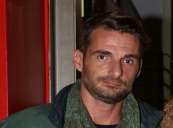 Θρήνος στην Ελληνική Showbiz: Νεκρός στα 48 του ο αγαπημένος ηθοποιός & «αδελφός» της Μαριλίτας Λαμπροπούλου στον «Εραστή Δυτικών Προαστίων»