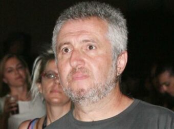 Σε άσχημη ψυχολογική κατάσταση η 1η καταγγέλλουσα – Το παρασκήνιο της συνάντησής της με τον Στάθη Παναγιωτόπουλο στο δικαστήριο