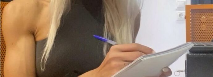 Παίκτρια Big Brother από το τραγούδι στο σαντουιτσάδικο – Έχει το καλύτερο «βρώμικο» (ΦΩΤΟ)