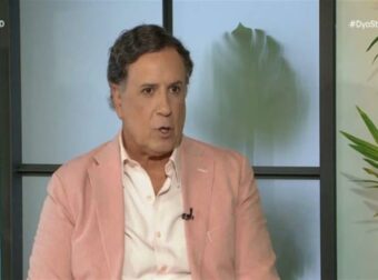 «Κόλαφος» ο Χάρης Ρώμας: «Οι άνθρωποι είναι χοντρόπετσοι, σκέφτονται καρέκλα και εξουσία» (Video)