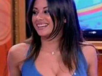 Αγνώριστη σήμερα η Χριστίνα Μουστάκα 12 χρόνια μετά τους «Ράδιο Αρβύλα» (ΦΩΤΟ)