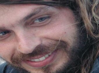 «Τώρα που ξεπατώσαμε 2 εκατ. παραγωγικά ελαιόδενδρα για να φτιάξουμε αεροδρόμιο»