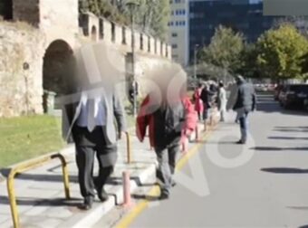 Στάθης Παναγιωτόπουλος: Αυτός πλήρωσε το πρόστιμο των 10.000 ευρώ – Η πρώτη εμφάνιση μετά την καταδικαστική απόφαση