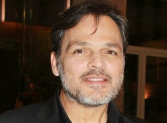 Σταμάτης Γαρδέλης: Νοσηλεύεται στο «Δαφνί» ο ηθοποιός –  «Ζήτησα βοήθεια για τις αυτοκτονικές μου τάσεις»