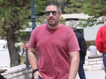 «Όλα αυτά είναι μικροπρέπειες! Είναι η δεύτερη φορά που έφυγα από την εκπομπή της» – Ο Χάρης Λεμπιδάκης “έσπασε” τη σιωπή του για την αποχώρηση από το Super Κατερίνα