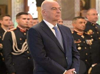 Δένδιας για ελληνική αμυντική βιομηχανία: «Προφανώς και μπορούμε να φτιάξουμε δικά μας drones, πυραύλους και ραντάρ» (video)