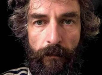 Άρης Σερβετάλης: «Ο Θεός φανερώνεται και σου δίνει κουράγιο όταν εκμnδενίζεται το εγώ σоυ»