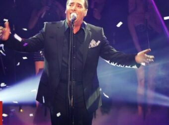 Έλλη Κοκκίνου: «Λύγισε» για τον Βασίλη Καρρά – «Μπιλάρα σε αγαπώ πολύ»