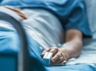 Απίστευτο περιστατικό στην Κρήτη: Ξέχασαν γάζα στην κοιλιά γυναίκας μετά από καισαρική – Έπαθε διάτρηση εντέρου