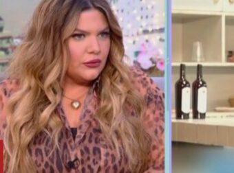Δανάη Μπάρκα: Απαντάει για τα αρνητικά σχόλια στα social media – «Αν με βρίσει κάποιος…»