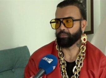 “Κόλαφος” ο Περικλής Κονδυλάτος: «Δεν θέλω να γίνομαι βορά στον κάθε αμόρφωτο πανελίστα! Πολλοί κάνουν καριέρες ως γκέι, ως υπέρβαροι… Υπάρχουν κι άλλ…
