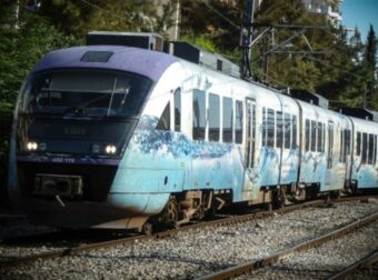 Η ντροπή συνεχίζεται: Κόλλησαν τα φρένα του τρένου από Θεσσαλονίκη προς Λάρισα – Αρχισαν να βγαίνουν καπνοί και ακινητοποιήθηκε (video)